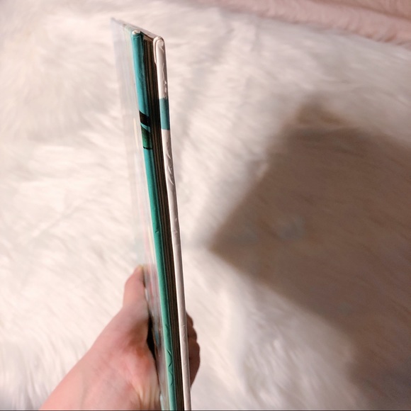 💥SALE‼️ Mickey Mouse in the Barracuda Triangle Hardcover - Picture 8 of 12